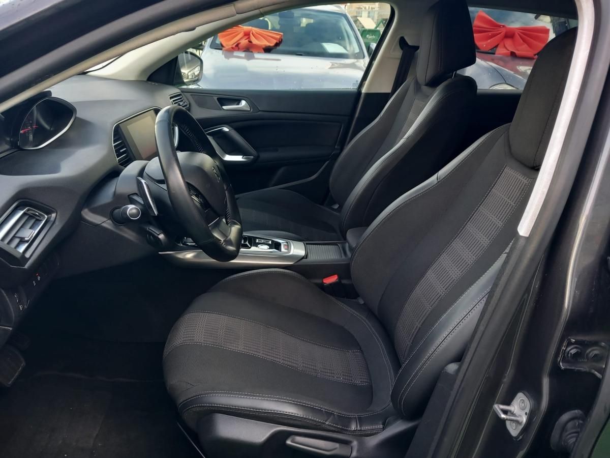 peugeot-308-2019-gasolina-1199cc