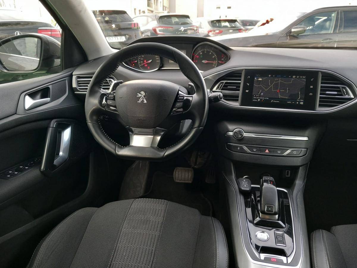 peugeot-308-2019-gasolina-1199cc
