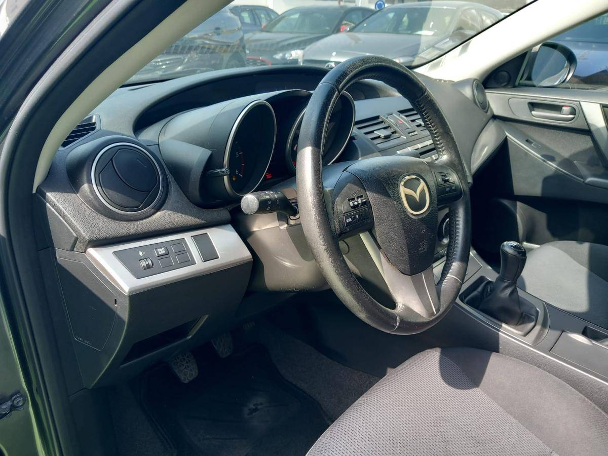 mazda-3-2012-diesel-1560cc
