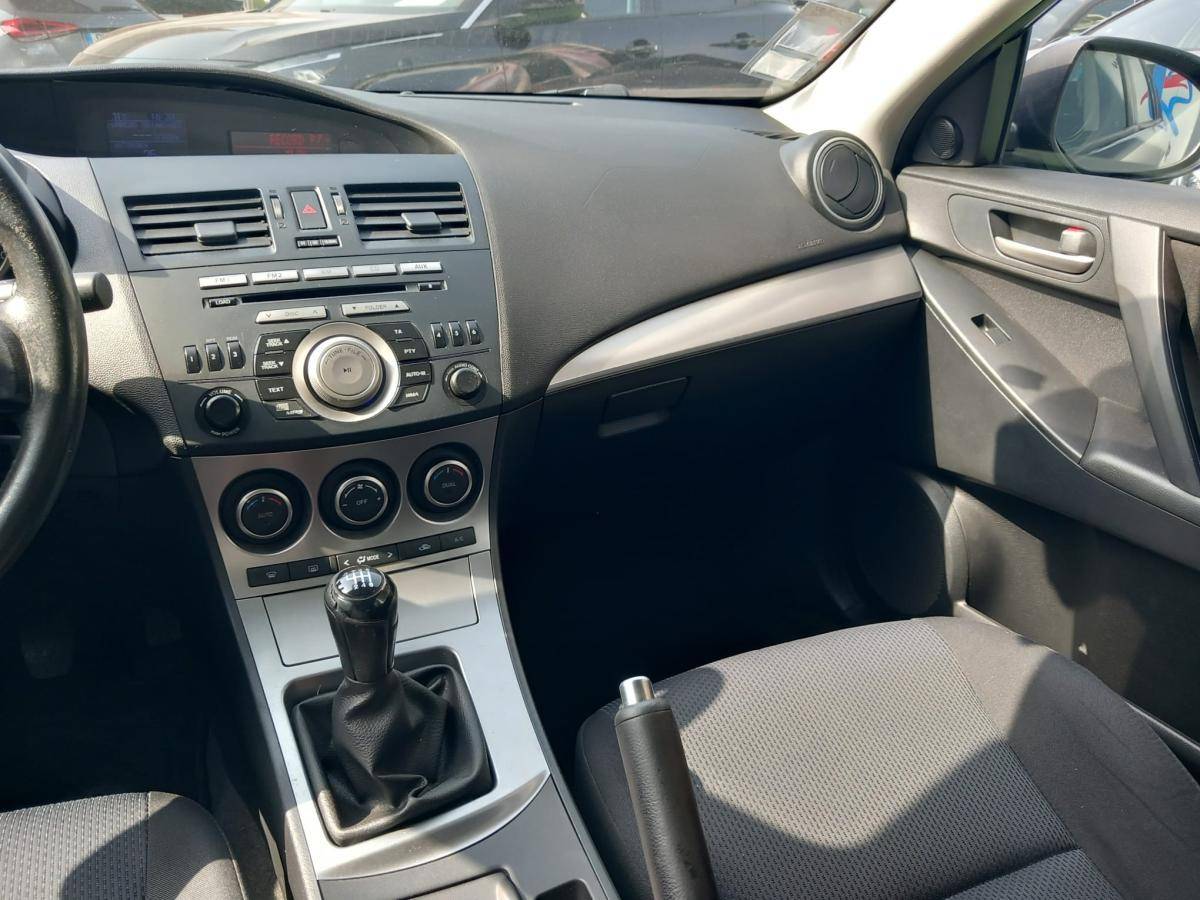 mazda-3-2012-diesel-1560cc