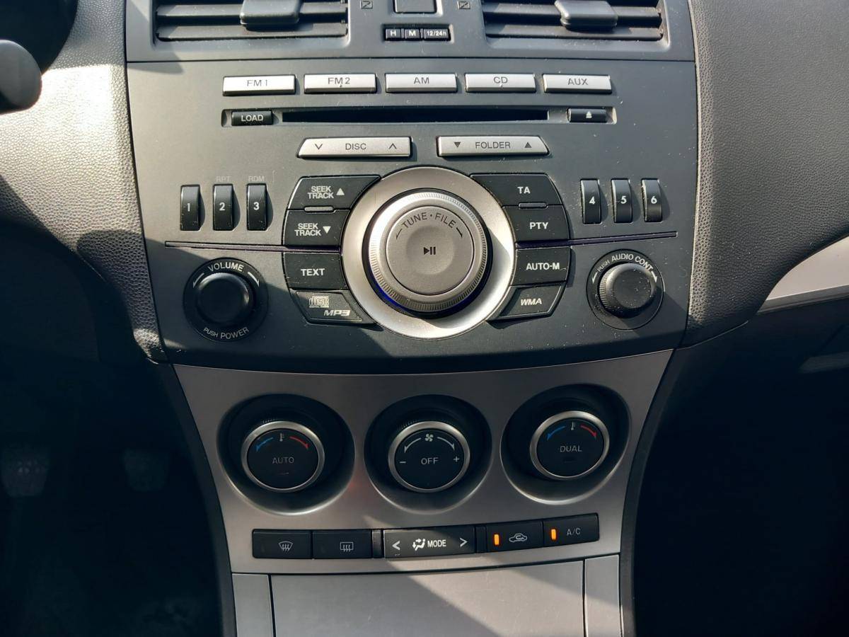 mazda-3-2012-diesel-1560cc