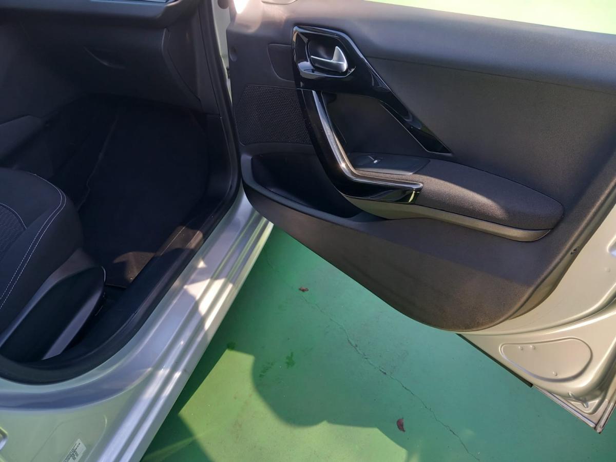 peugeot-208-2018-diesel-1560cc