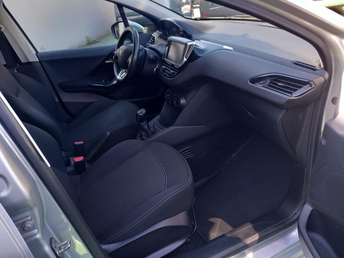 peugeot-208-2018-diesel-1560cc