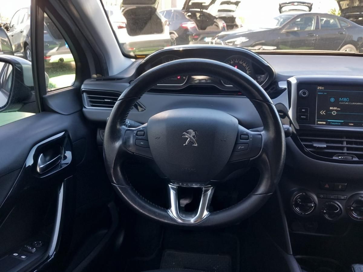 peugeot-208-2018-diesel-1560cc