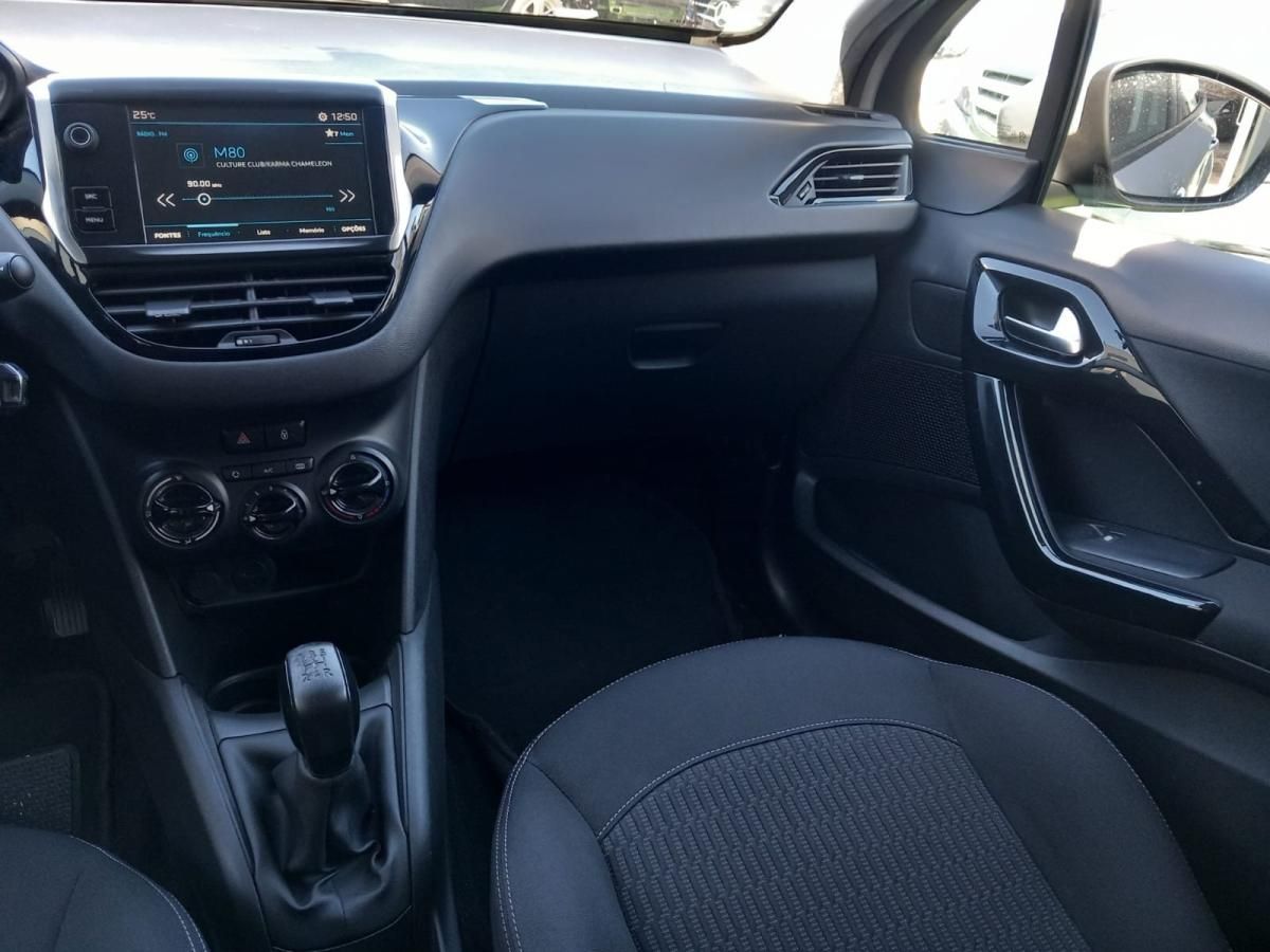 peugeot-208-2018-diesel-1560cc