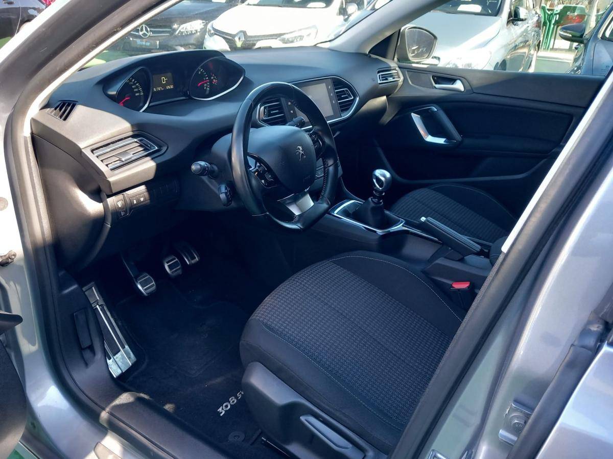 peugeot-308-sw-2017-diesel-1560cc