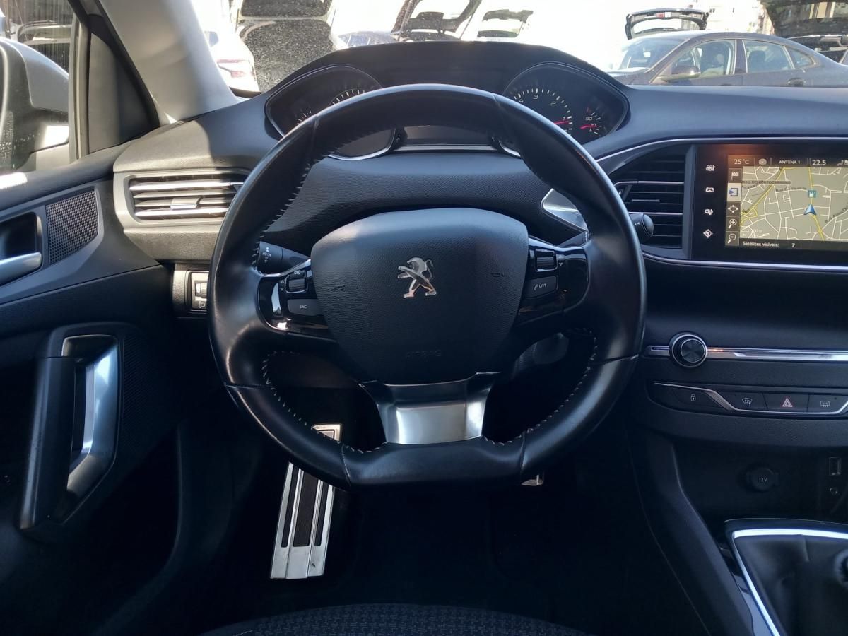 peugeot-308-sw-2017-diesel-1560cc