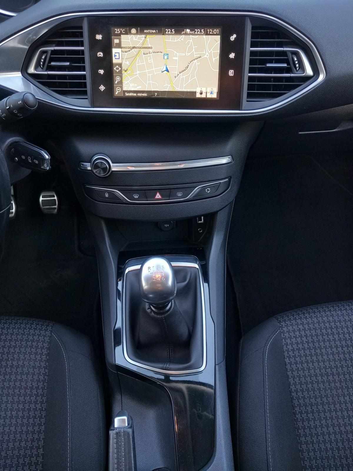 peugeot-308-sw-2017-diesel-1560cc