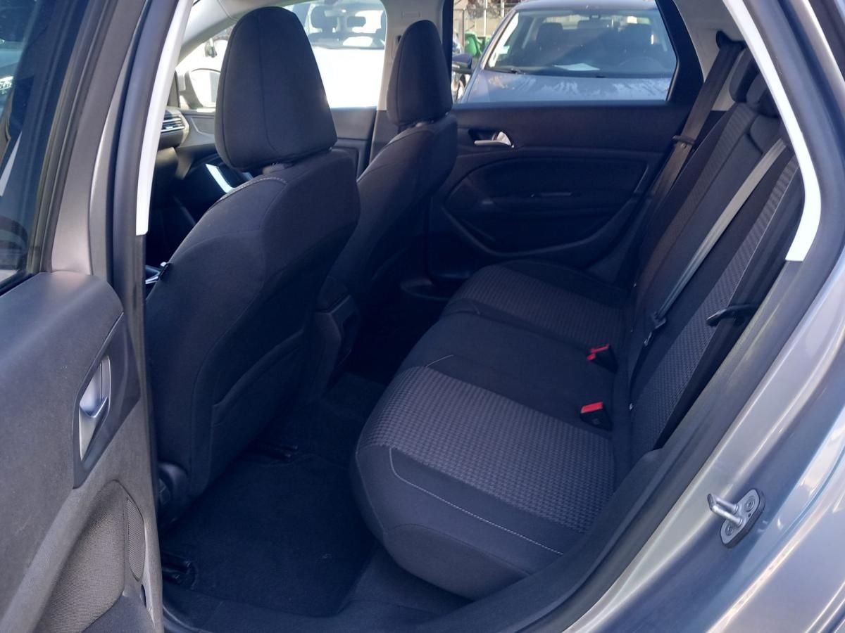 peugeot-308-sw-2017-diesel-1560cc