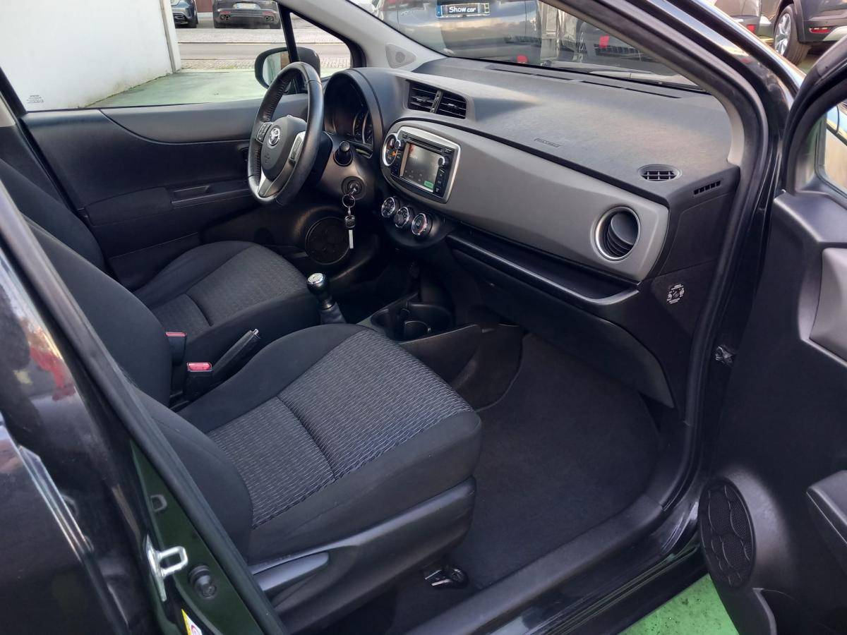 toyota-yaris-2014-gasolina-998cc