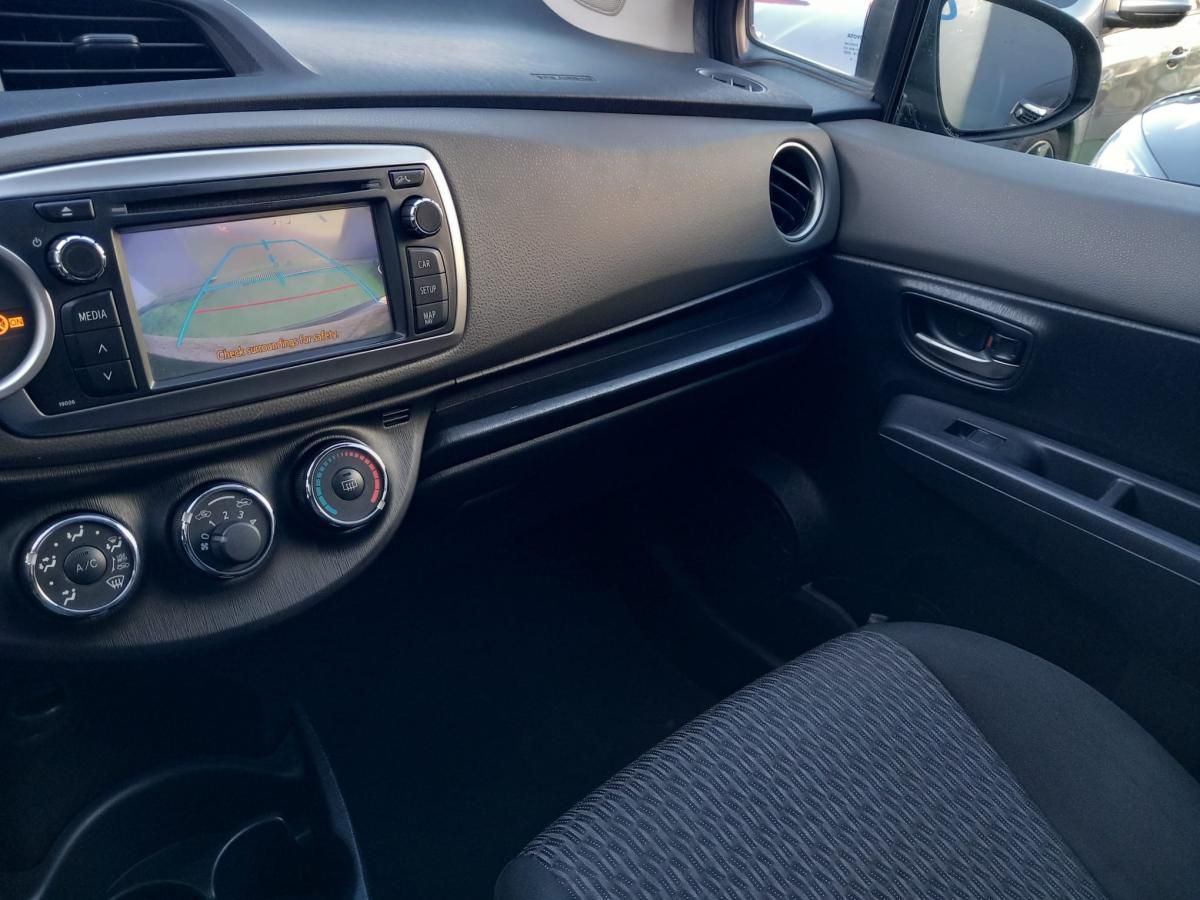 toyota-yaris-2014-gasolina-998cc