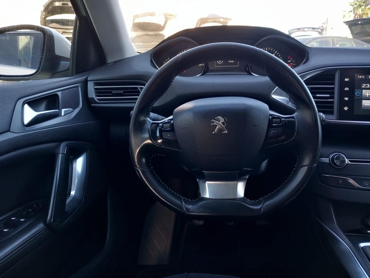 peugeot-308-sw-2014-diesel-1997cc