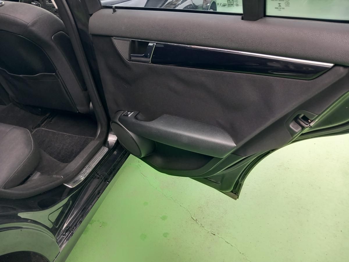 mercedes-benz-classe-c-2011-diesel-2143cc