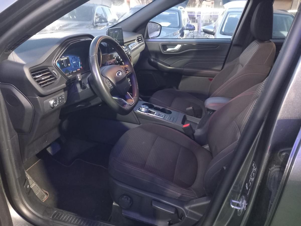 ford-kuga-2022-diesel-1499cc