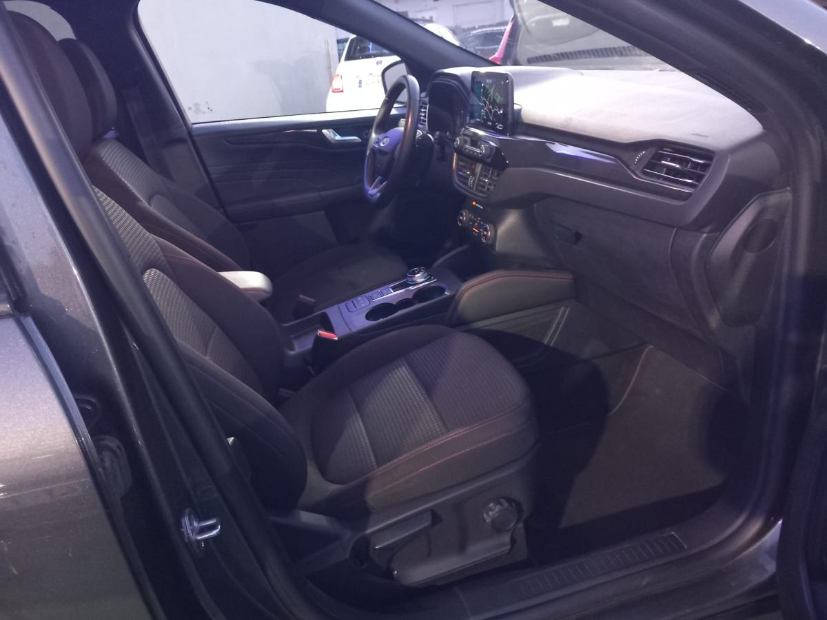 ford-kuga-2022-diesel-1499cc