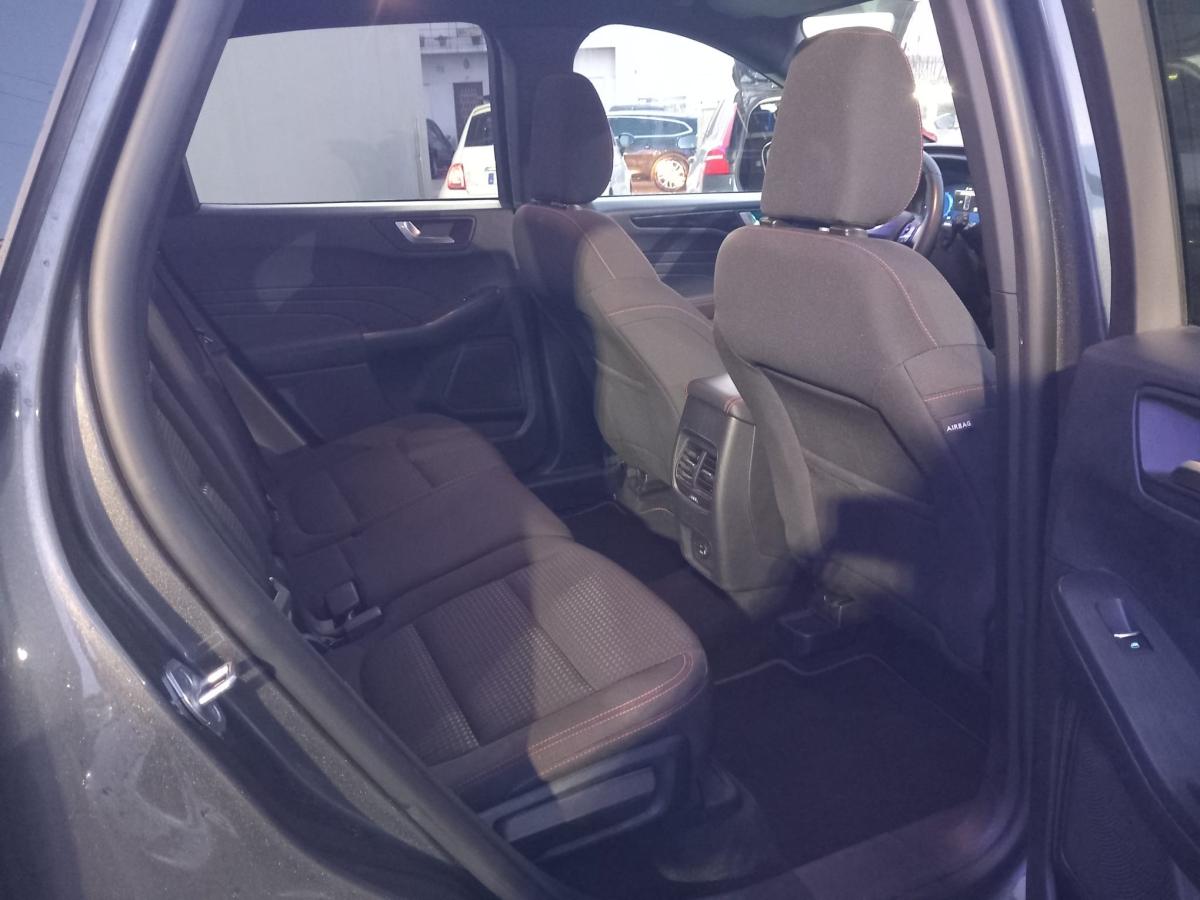 ford-kuga-2022-diesel-1499cc