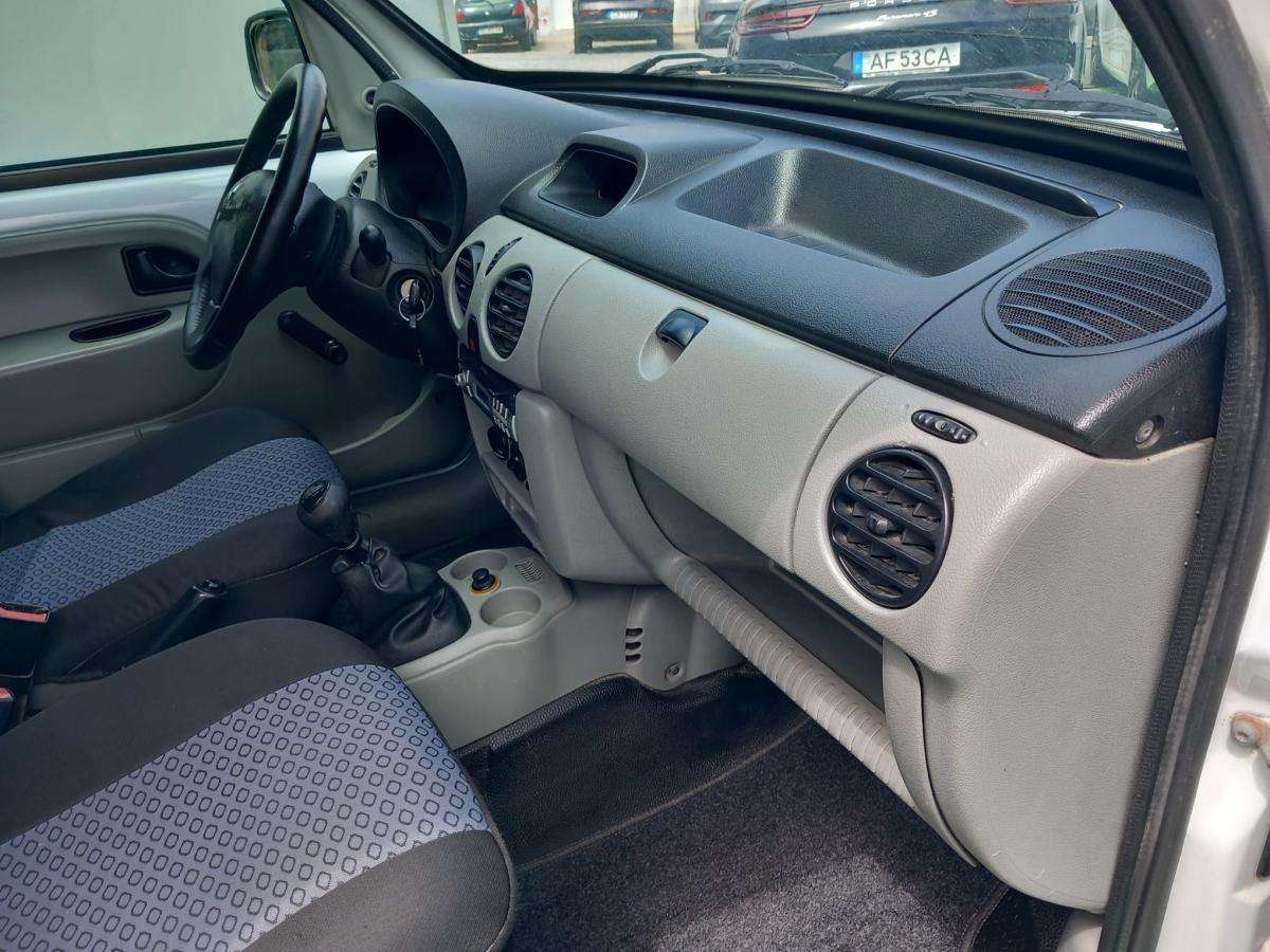 renault-kangoo-2004-diesel-1461cc