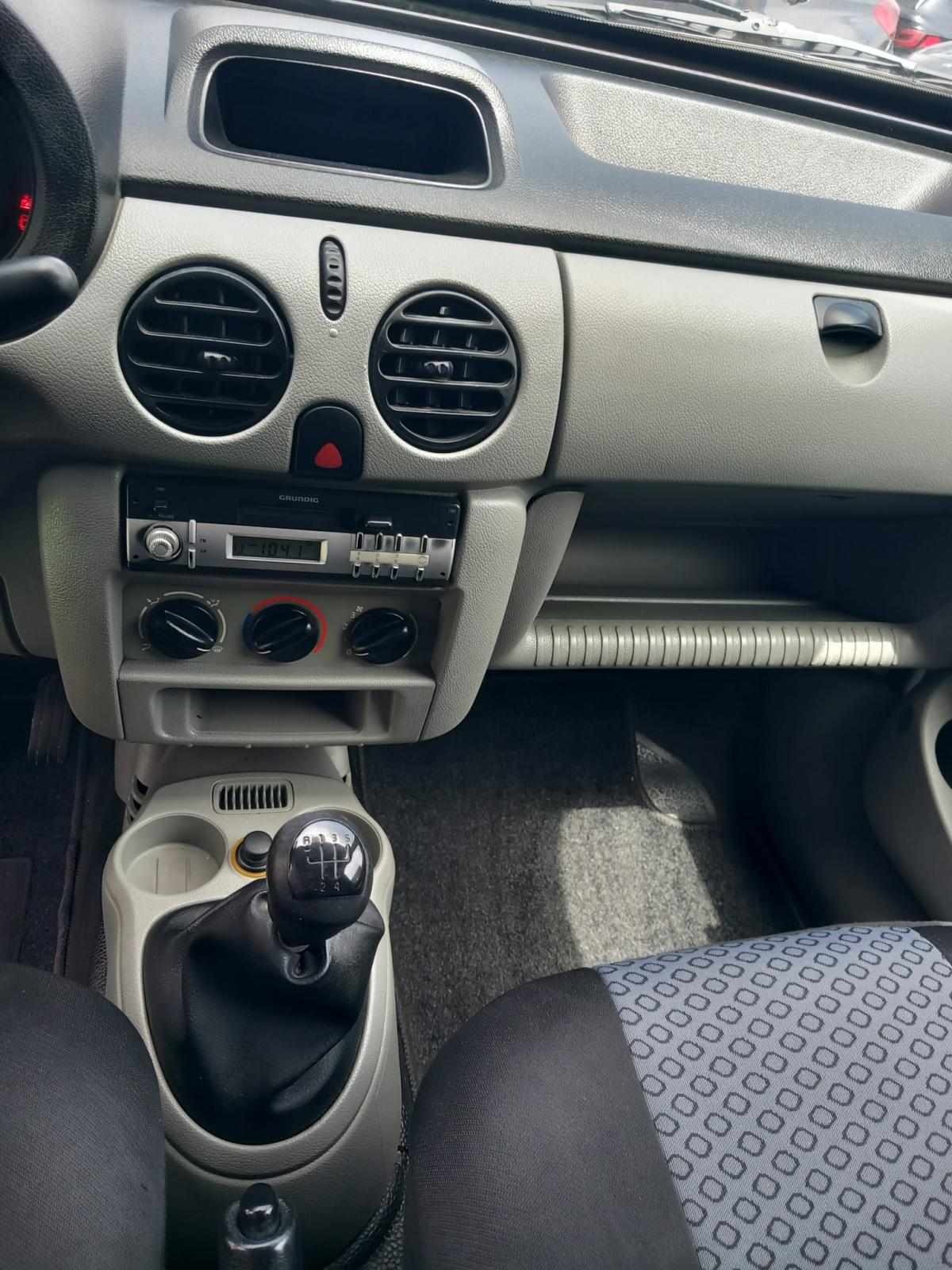 renault-kangoo-2004-diesel-1461cc