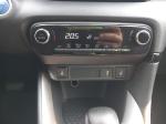toyota-yaris-2022-hibrido-a-gasolina-1490cc