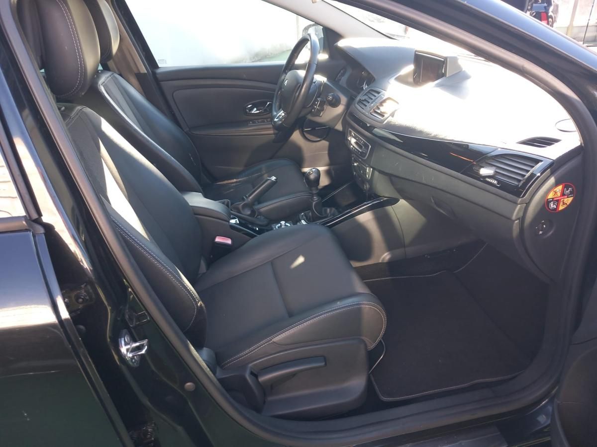 renault-megane-sport-tourer-2013-diesel-1461cc