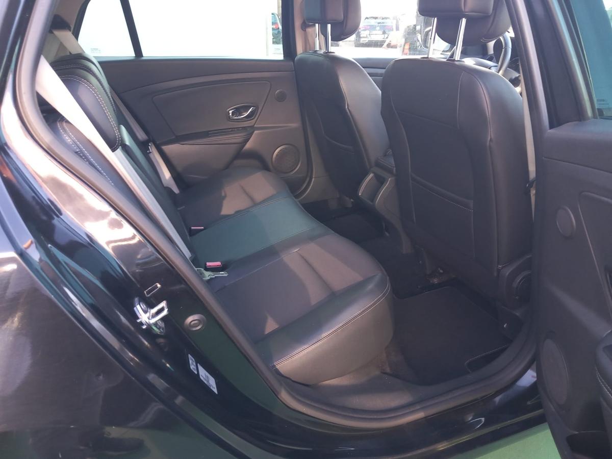 renault-megane-sport-tourer-2013-diesel-1461cc