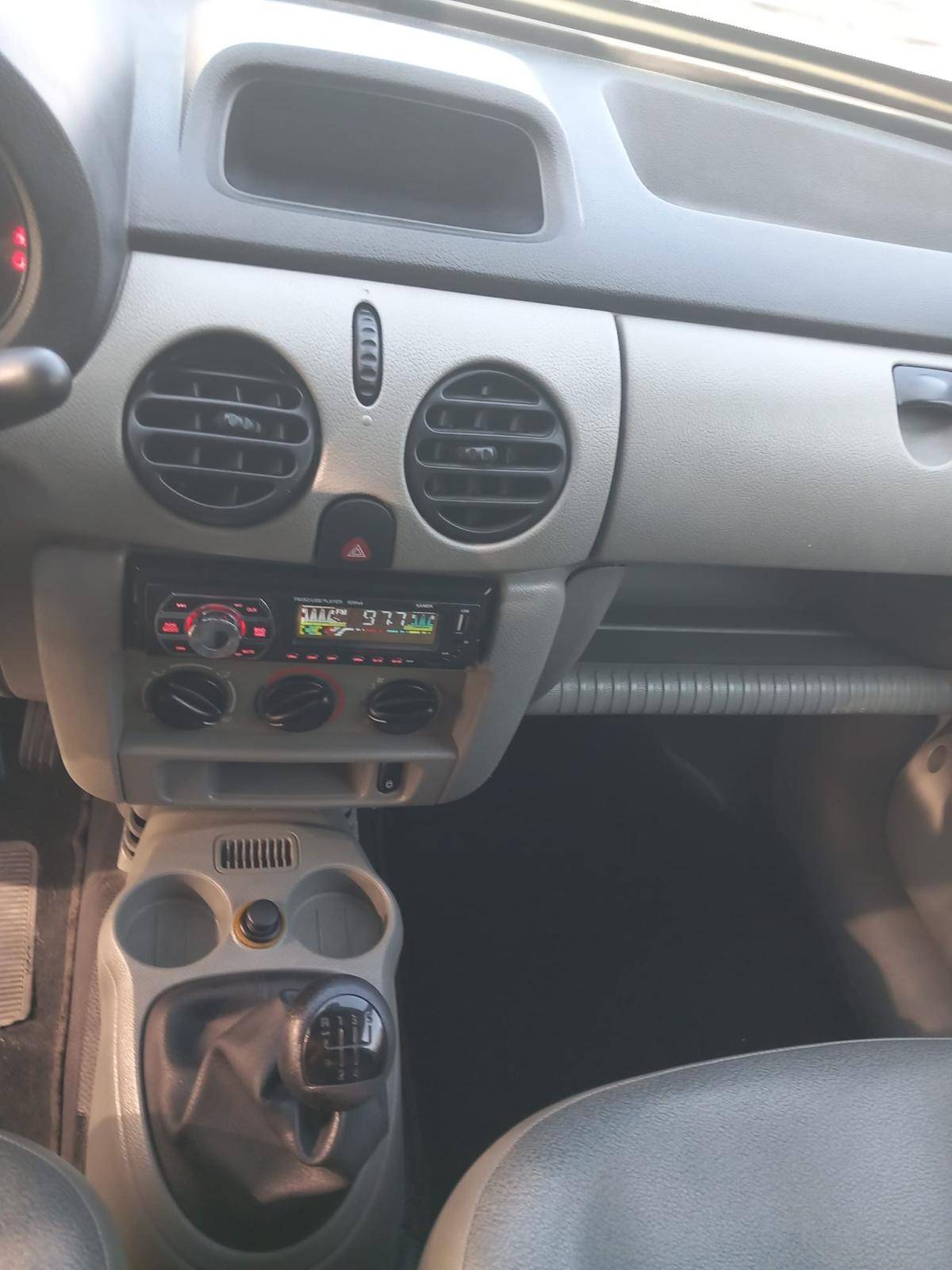 renault-kangoo-2004-diesel-1461cc