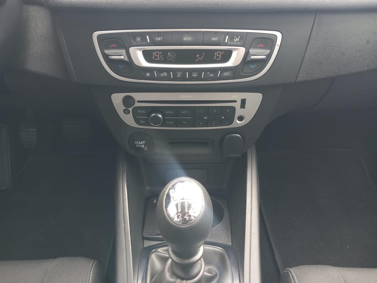 renault-megane-2014-diesel-1461cc