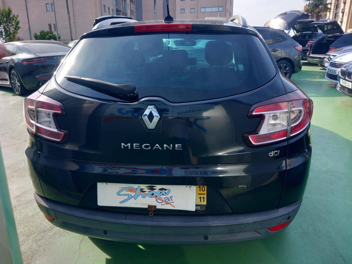renault-megane-sport-tourer-2010-diesel-1461cc