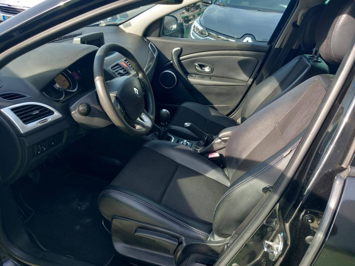 renault-megane-sport-tourer-2010-diesel-1461cc