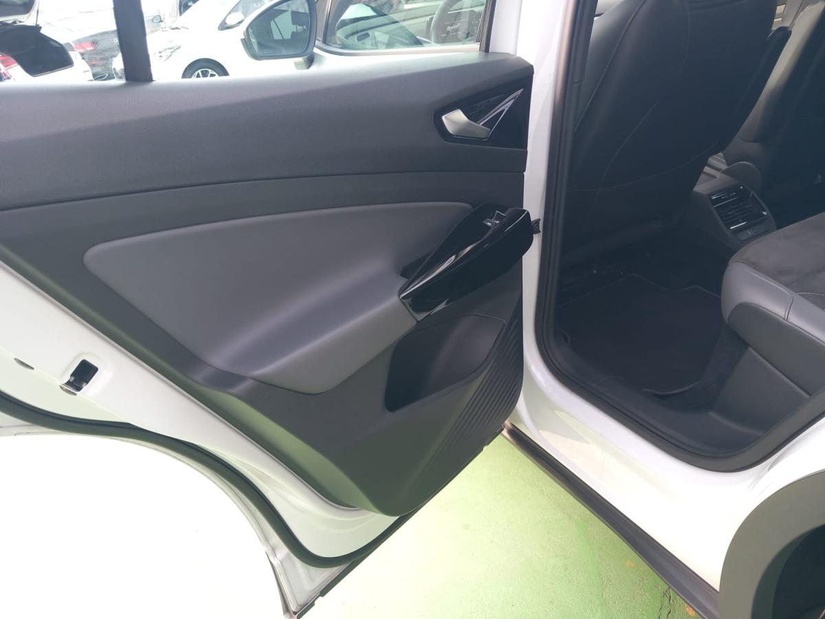 volkswagen-id-5-2023-eletrico-500cc