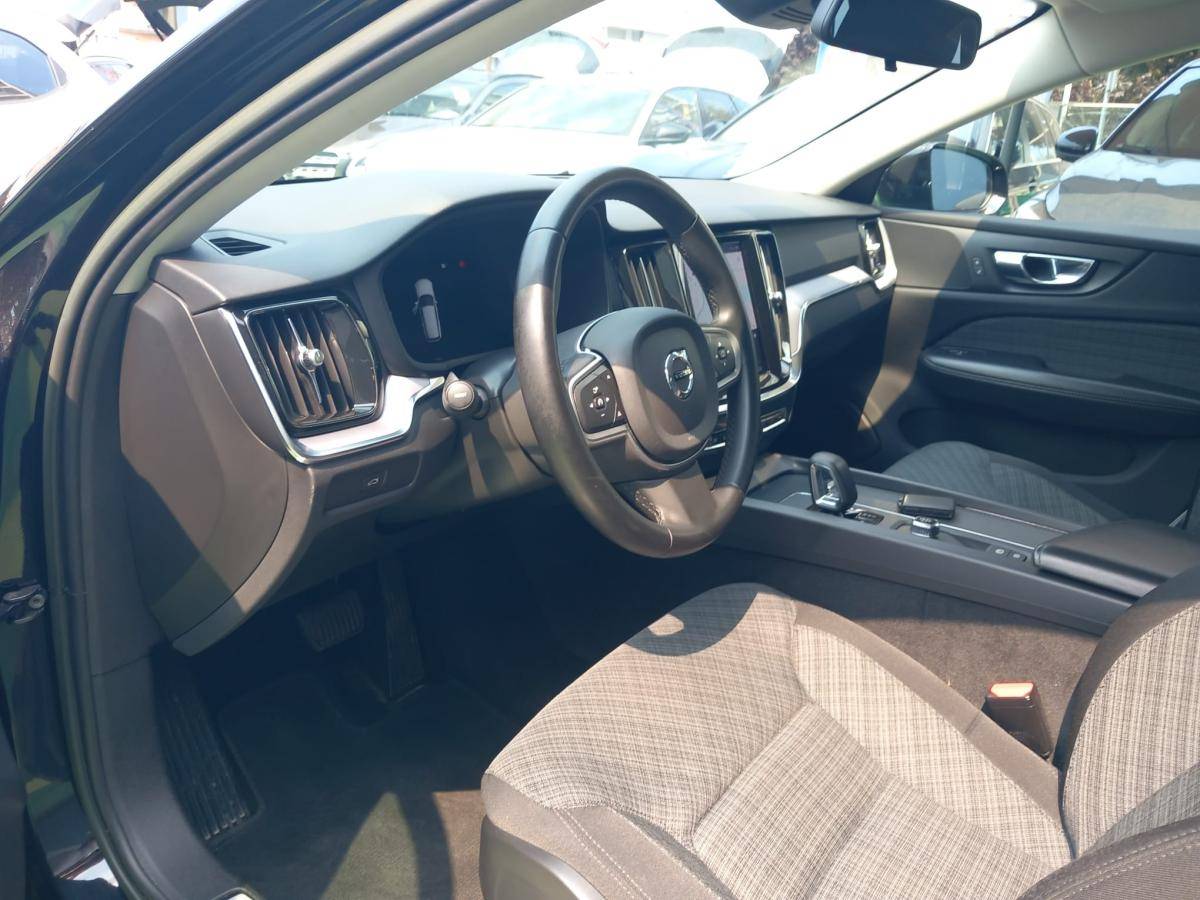 volvo-v60-2022-diesel-1969cc