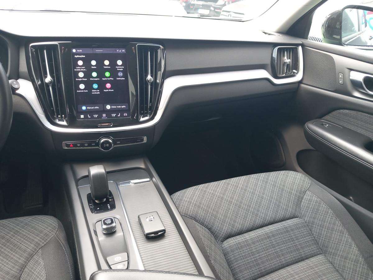 volvo-v60-2022-diesel-1969cc