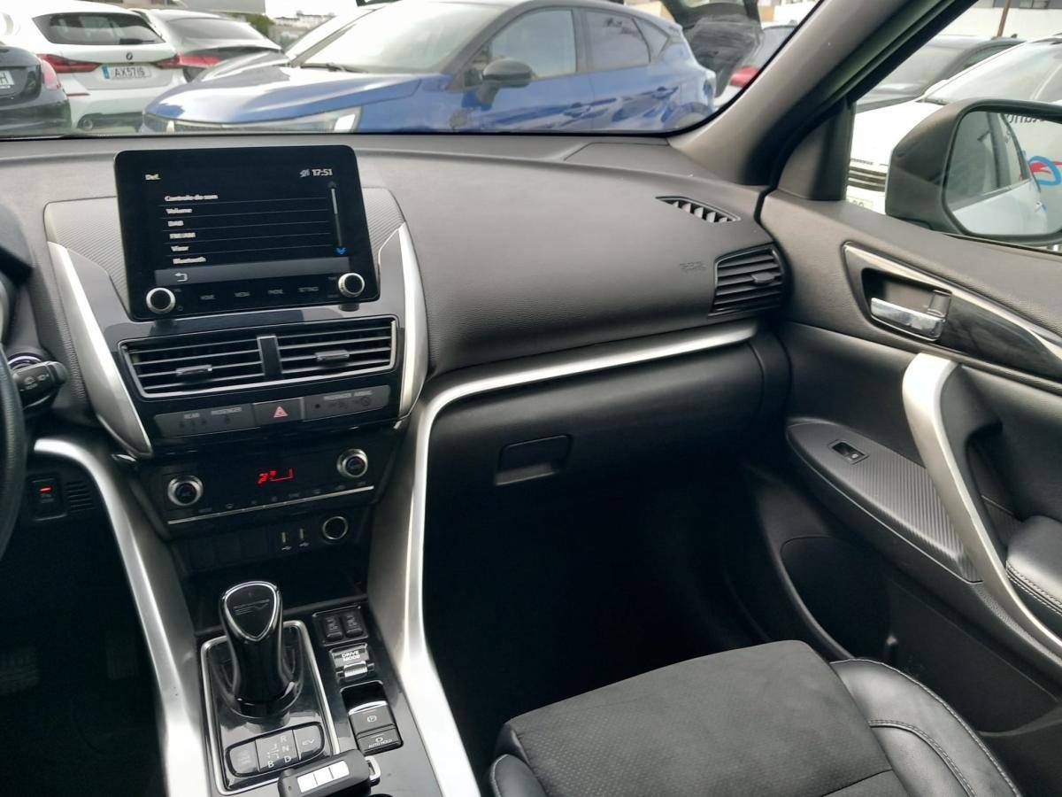 mitsubishi-eclipse-cross-2022-hibrido-a-gasolina-2360cc