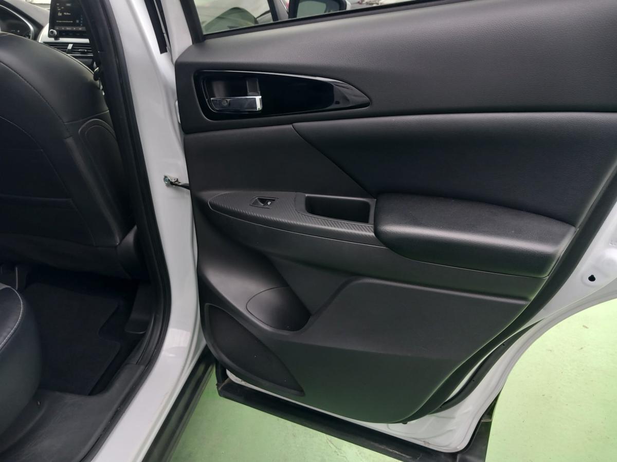 mitsubishi-eclipse-cross-2022-hibrido-a-gasolina-2360cc