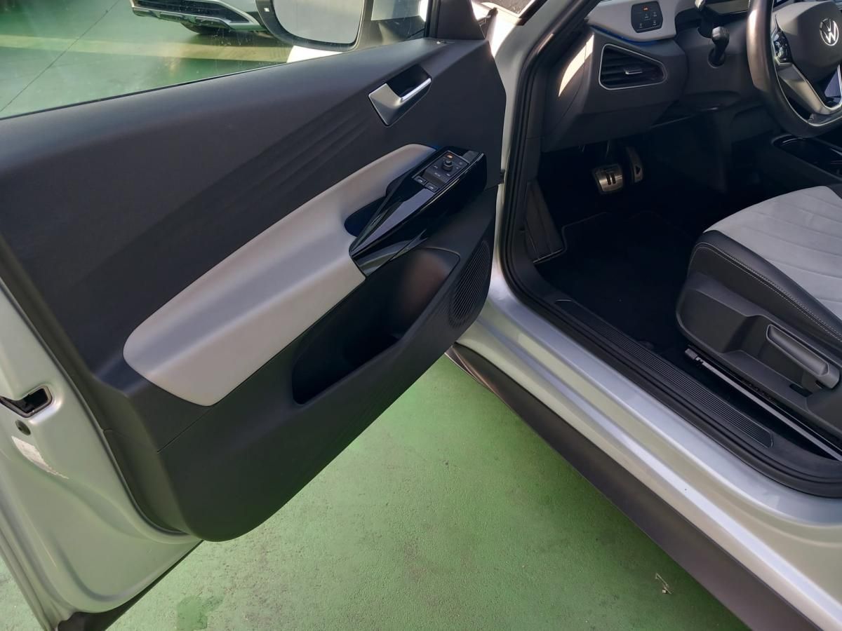 volkswagen-id-3-2023-eletrico-500cc
