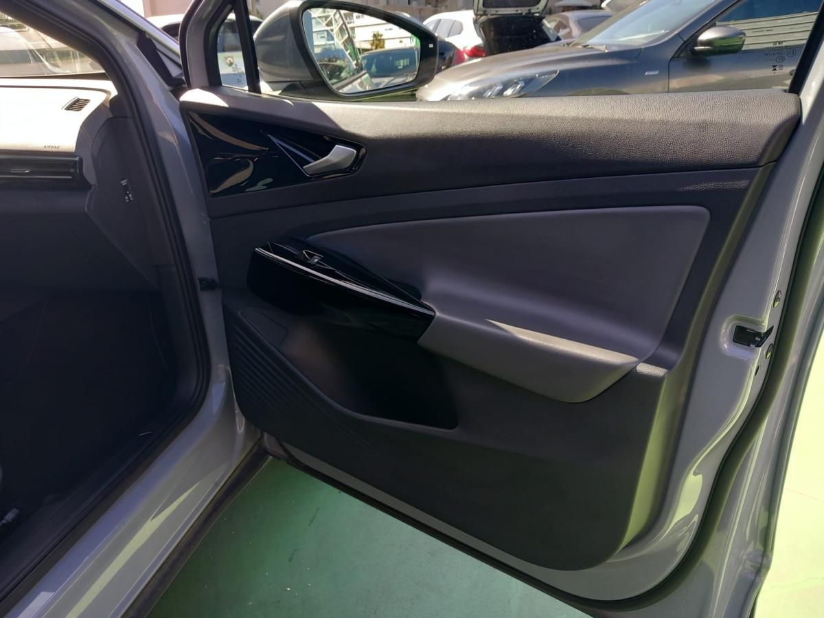 volkswagen-id-5-2023-eletrico-500cc