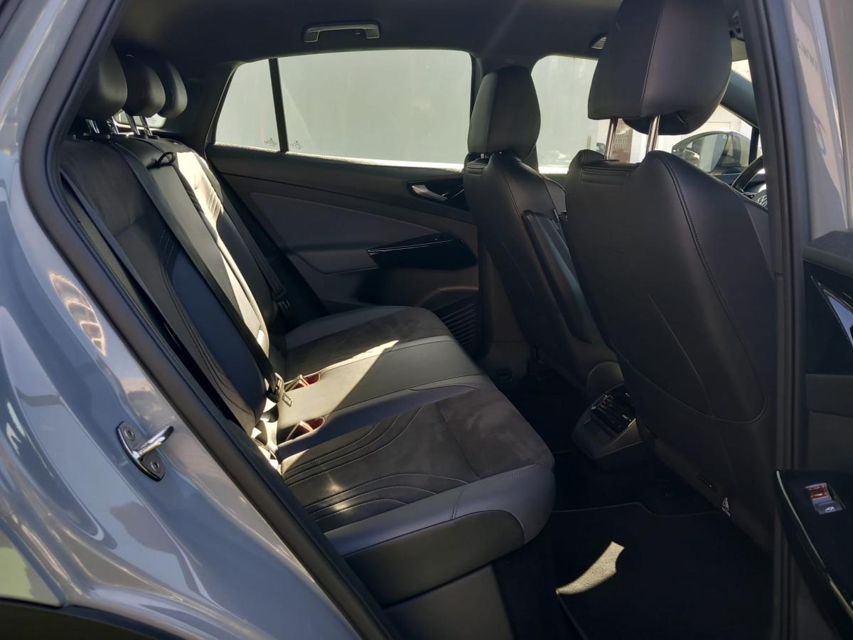 volkswagen-id-5-2023-eletrico-500cc