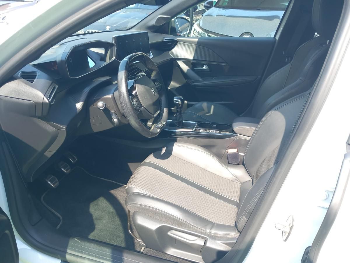 peugeot-208-2022-diesel-1499cc