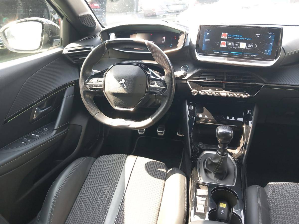 peugeot-208-2022-diesel-1499cc