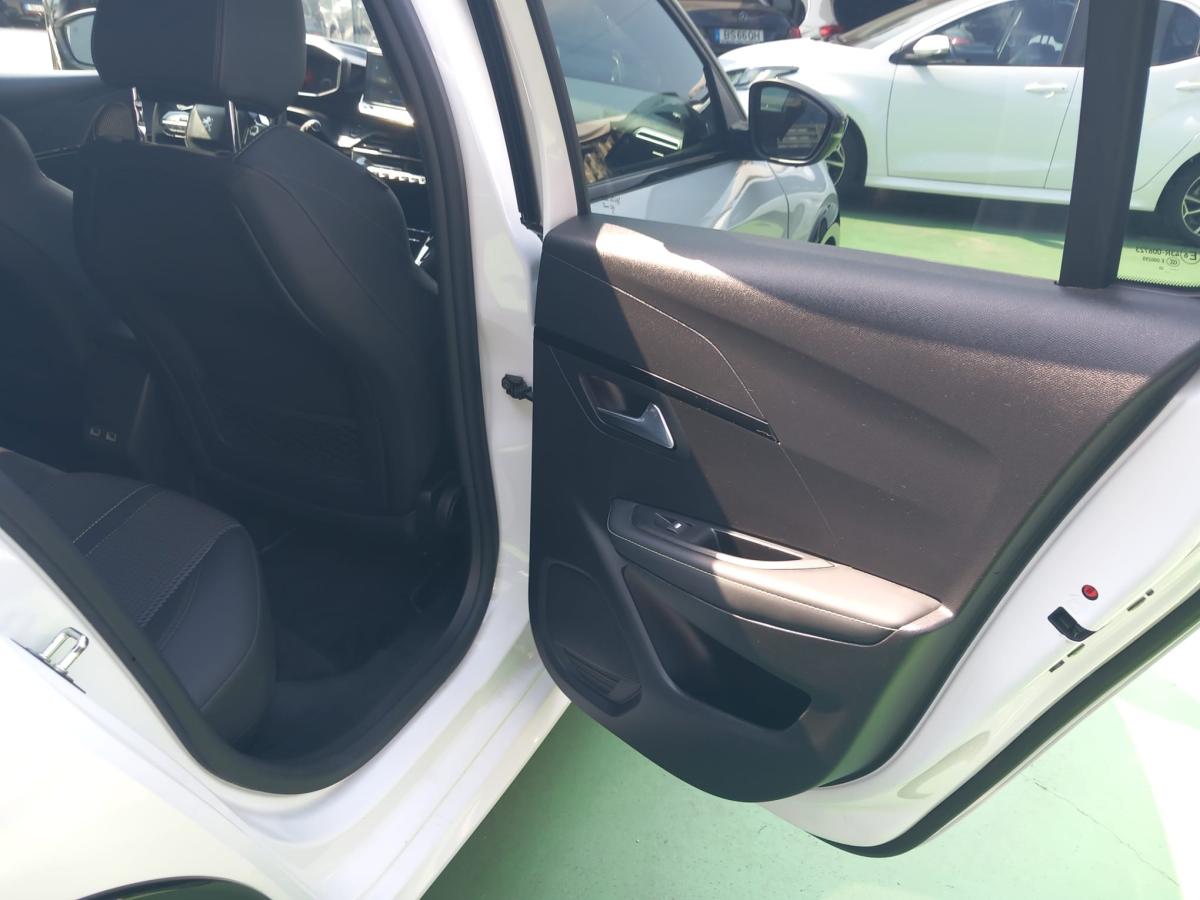 peugeot-208-2022-diesel-1499cc