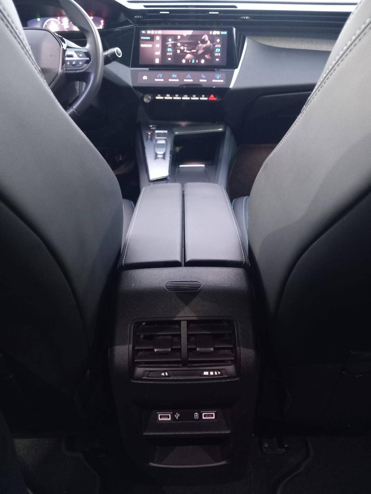 peugeot-308-sw-2023-diesel-1499cc