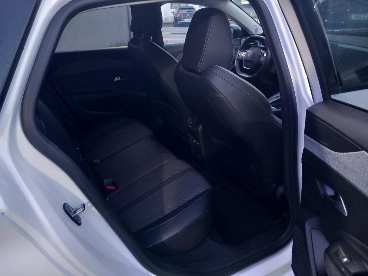 peugeot-308-sw-2023-diesel-1499cc