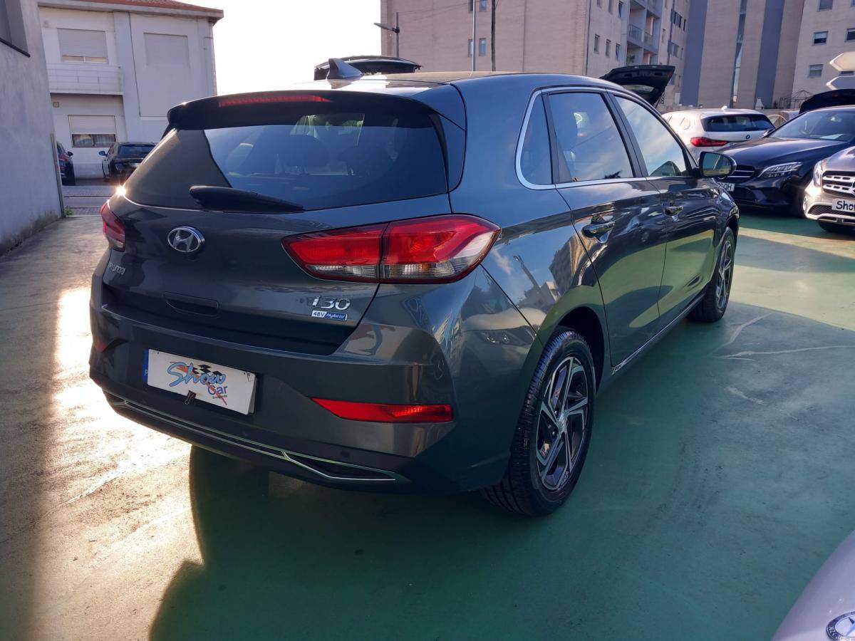 hyundai-i30-2021-diesel-1598cc