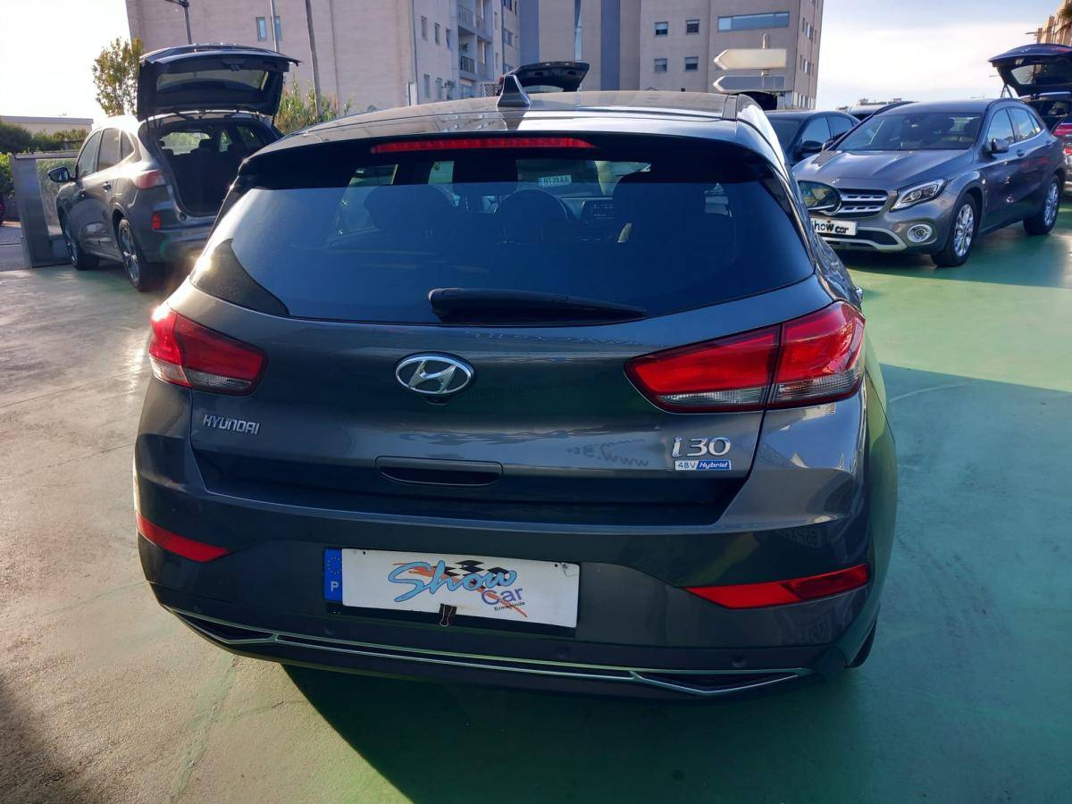 hyundai-i30-2021-diesel-1598cc