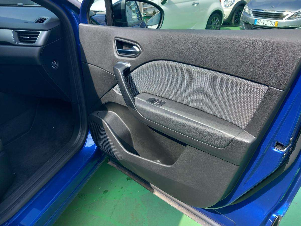 renault-captur-2024-gasolina-999cc