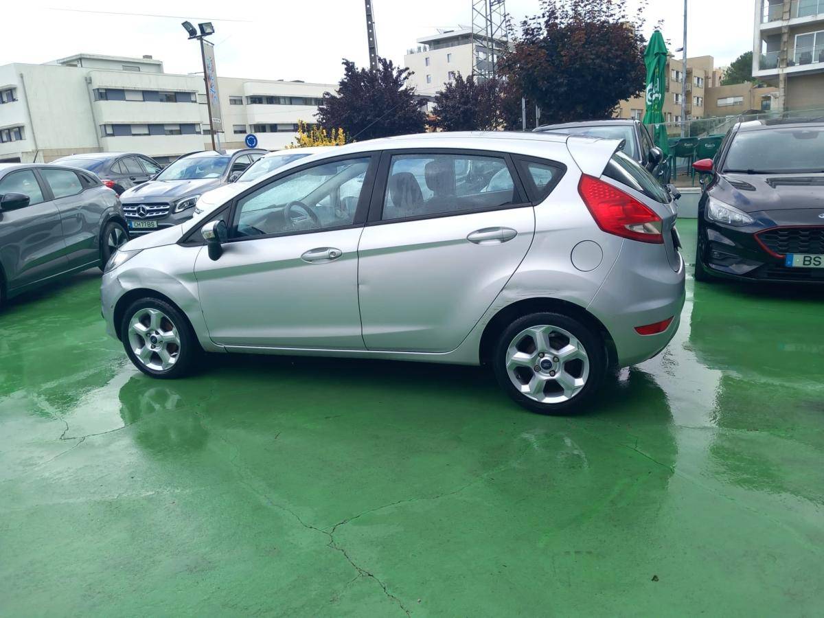 ford-fiesta-2008-gasolina-1242cc