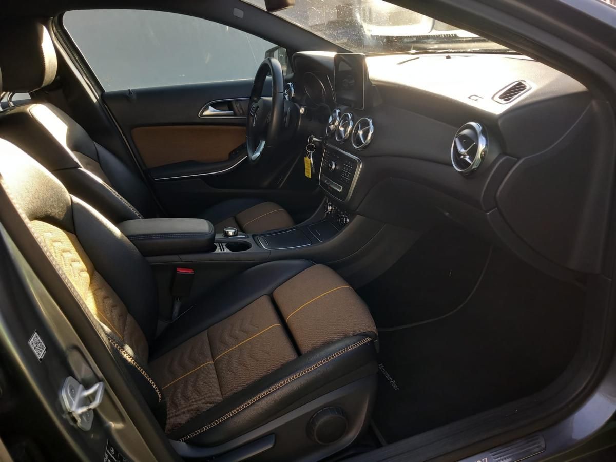 mercedes-benz-gla-2017-diesel-1461cc