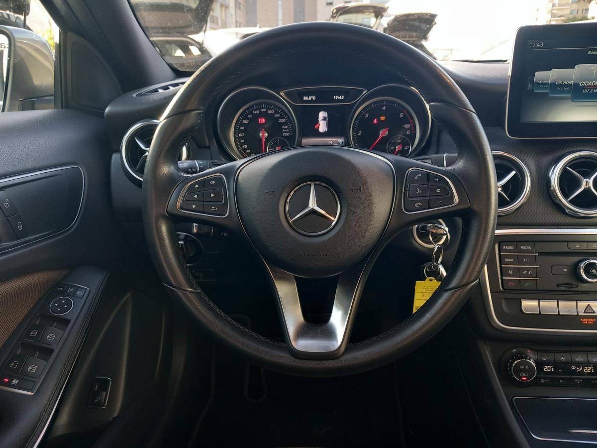 mercedes-benz-gla-2017-diesel-1461cc