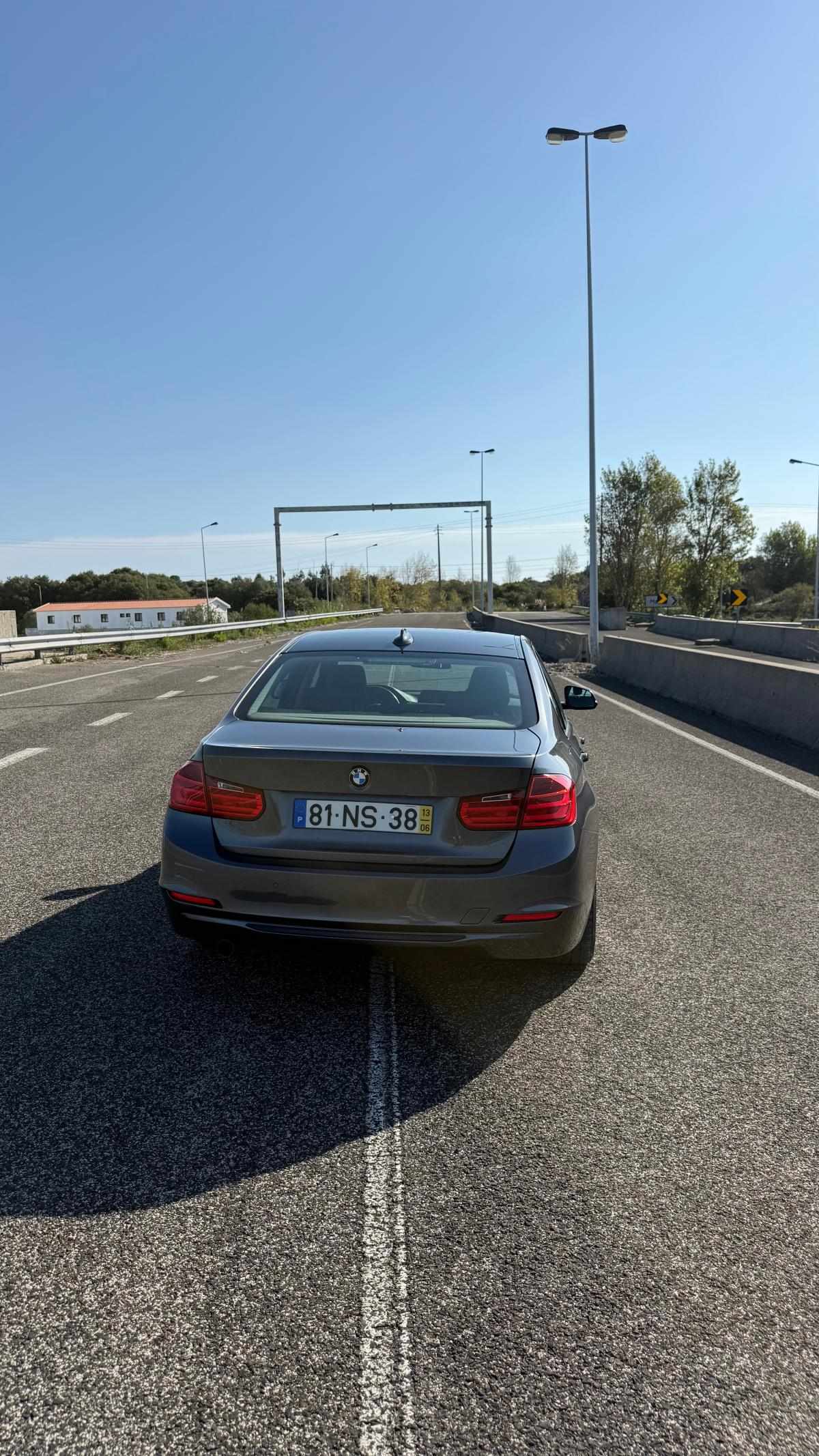 bmw-serie-3-318d-2013-diesel-1995cc