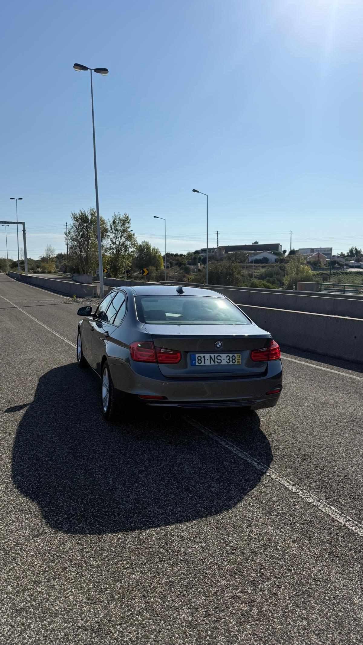 bmw-serie-3-318d-2013-diesel-1995cc